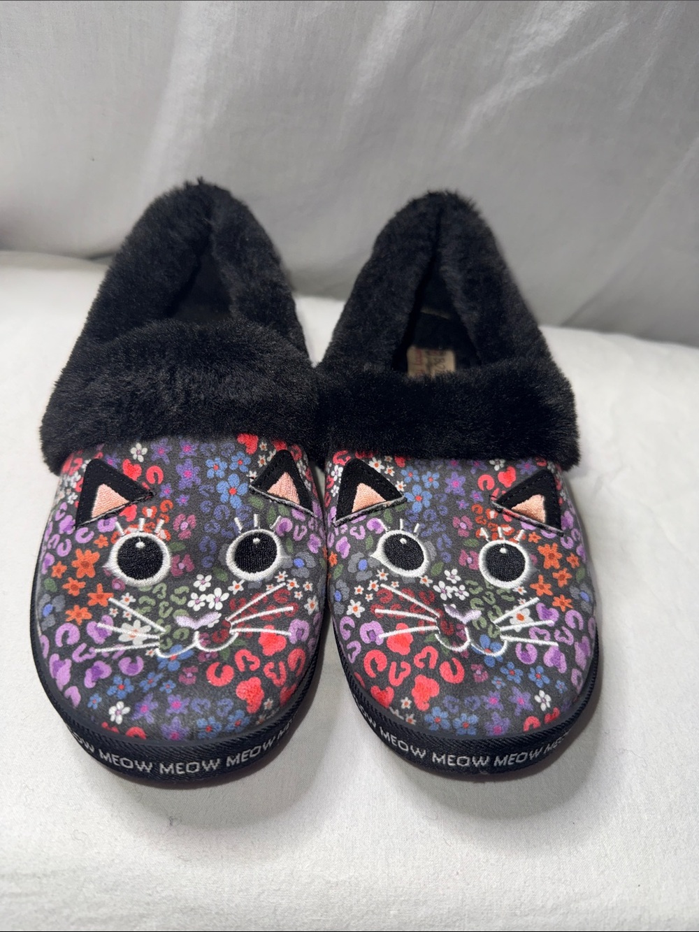 BOBS from Skechers Black Floral Cat Slip-Ons with Multicolor Print